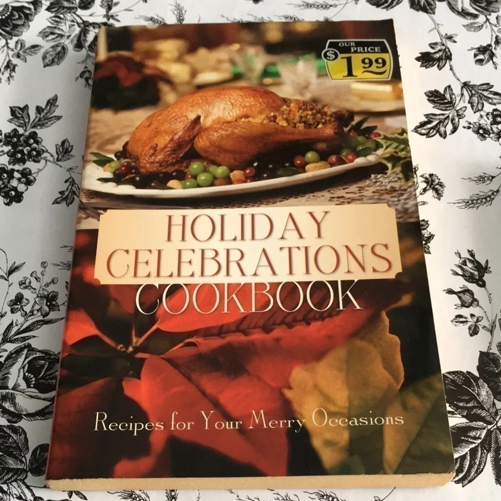 Vintage 2003 Christmas Recipe Books Lot of 2 Holiday Cookbooks Set